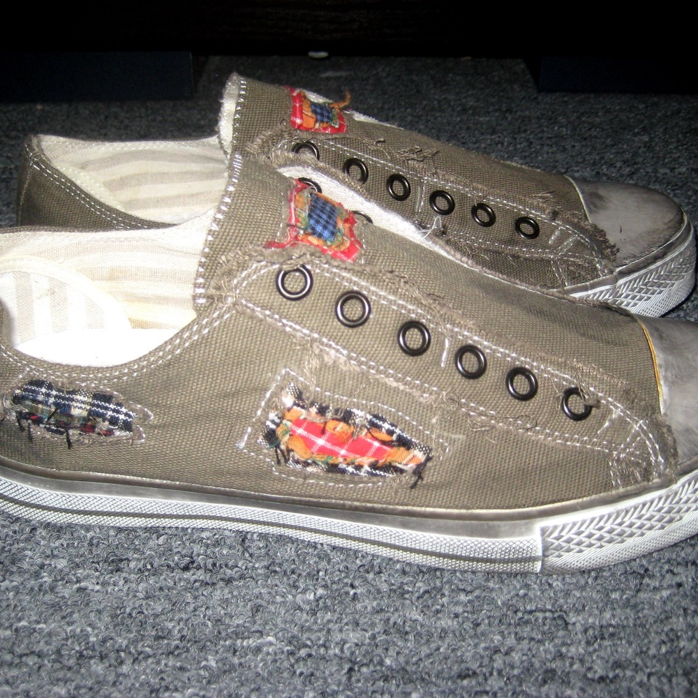 ALDO "Covone" Slip-On Sneakers Size 42 (Size 9 US)